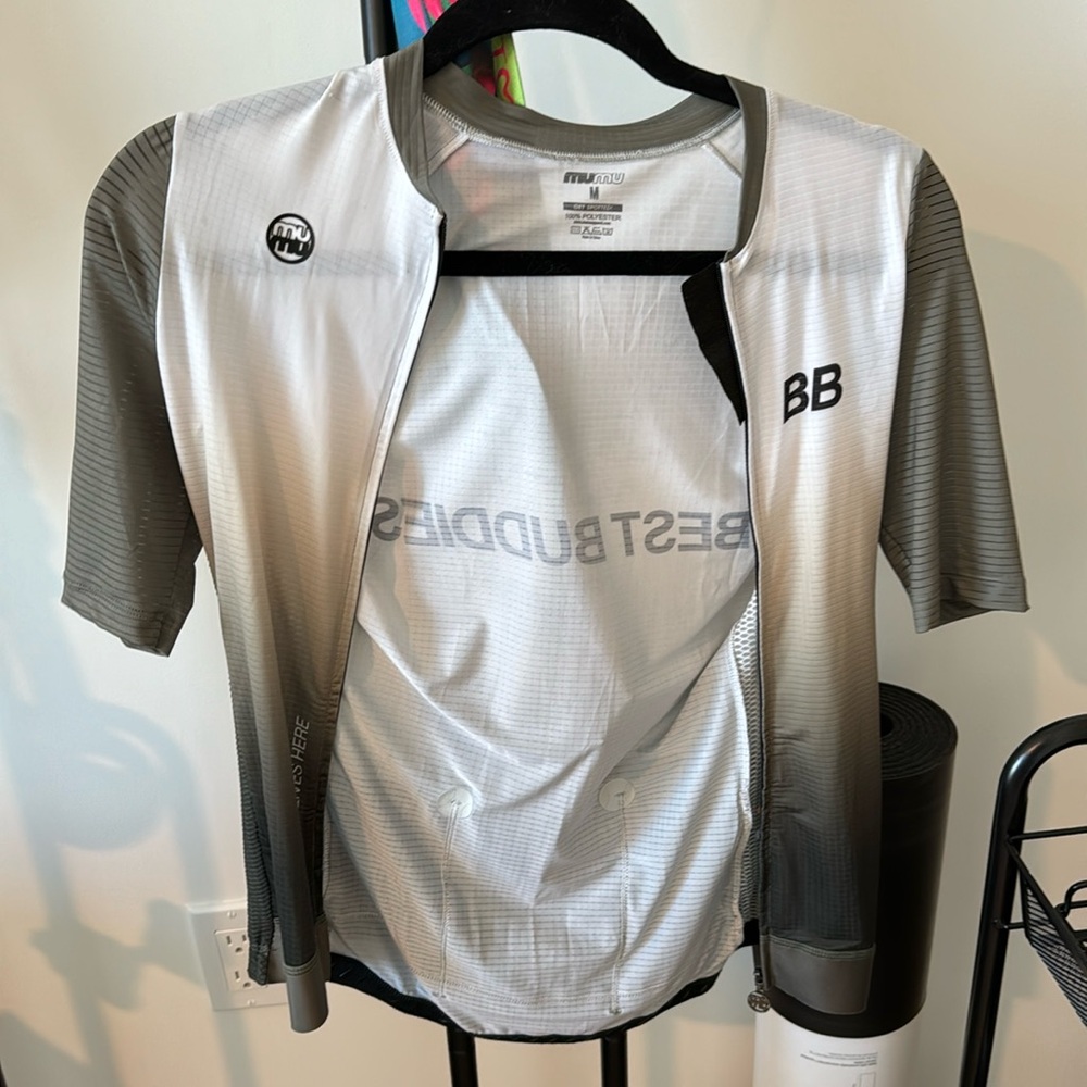 Medium Best Buddies Mumu jersey